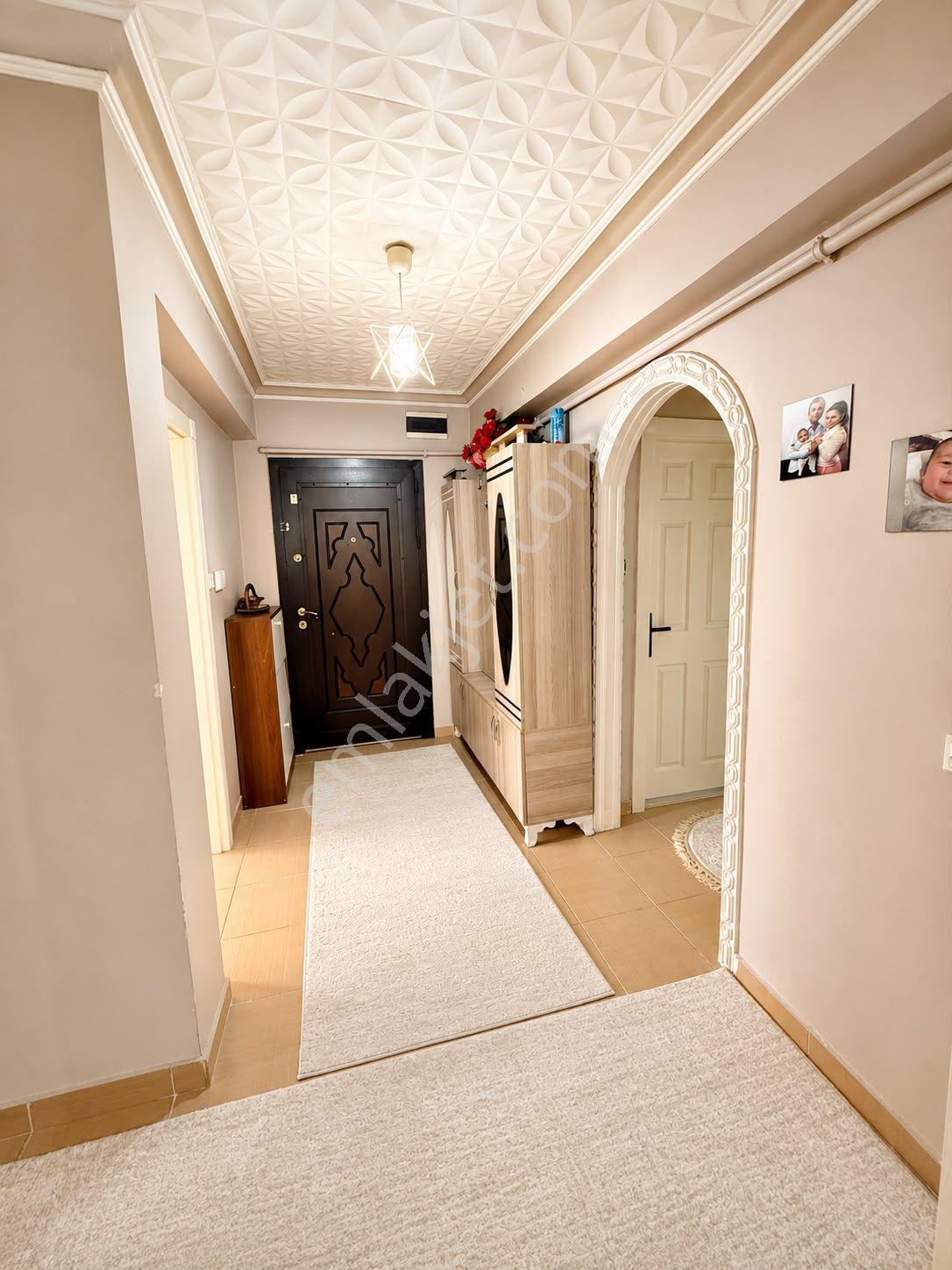 Çambaşı Caddesi Yakını Ara Kat Full Yapılı Satılık 3+1 Daire - Görsel 21