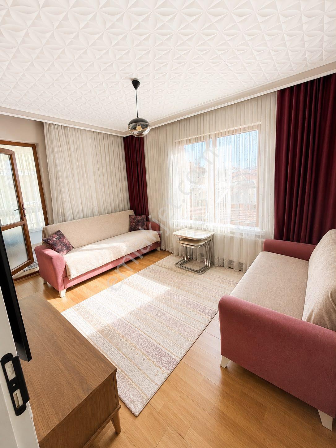 Çambaşı Caddesi Yakını Ara Kat Full Yapılı Satılık 3+1 Daire - Görsel 13