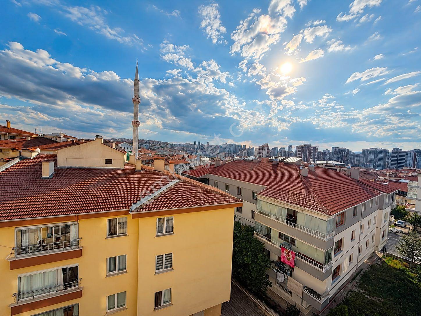 Çambaşı Caddesi Yakını Ara Kat Full Yapılı Satılık 3+1 Daire - Görsel 25