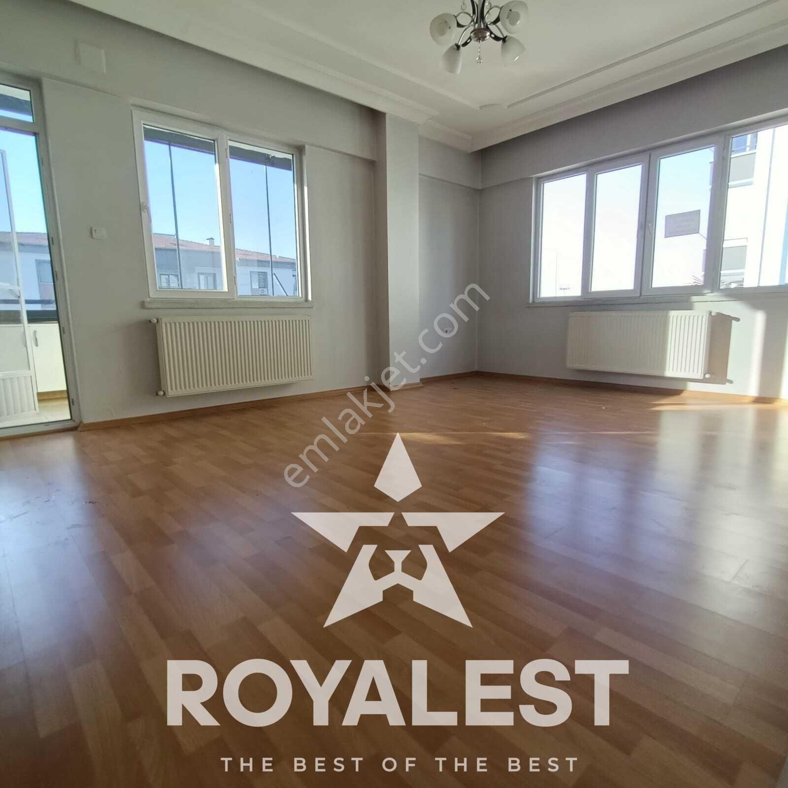 Royales'ten Ara Kat Merkezi Konum Ulaşıma Yakın Taşınmaya Hazır