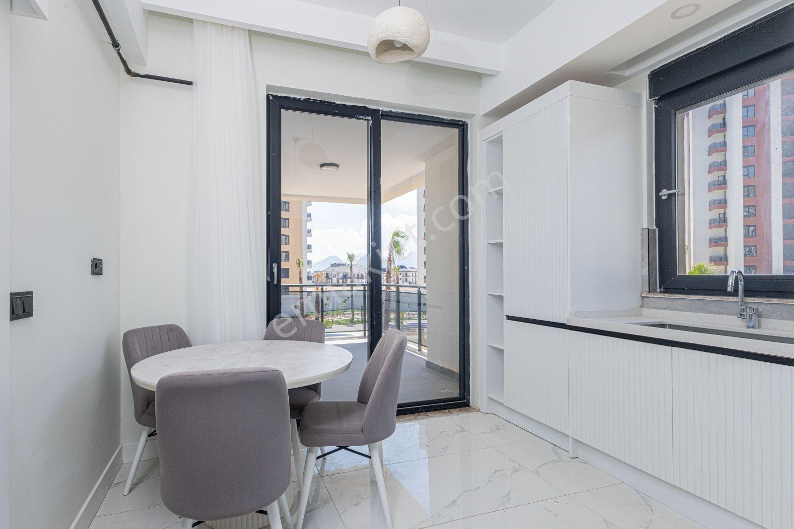 148 M2, 2+1 Ara Kat / 5 Yıldızlı Otel Gibi Site - Görsel 7