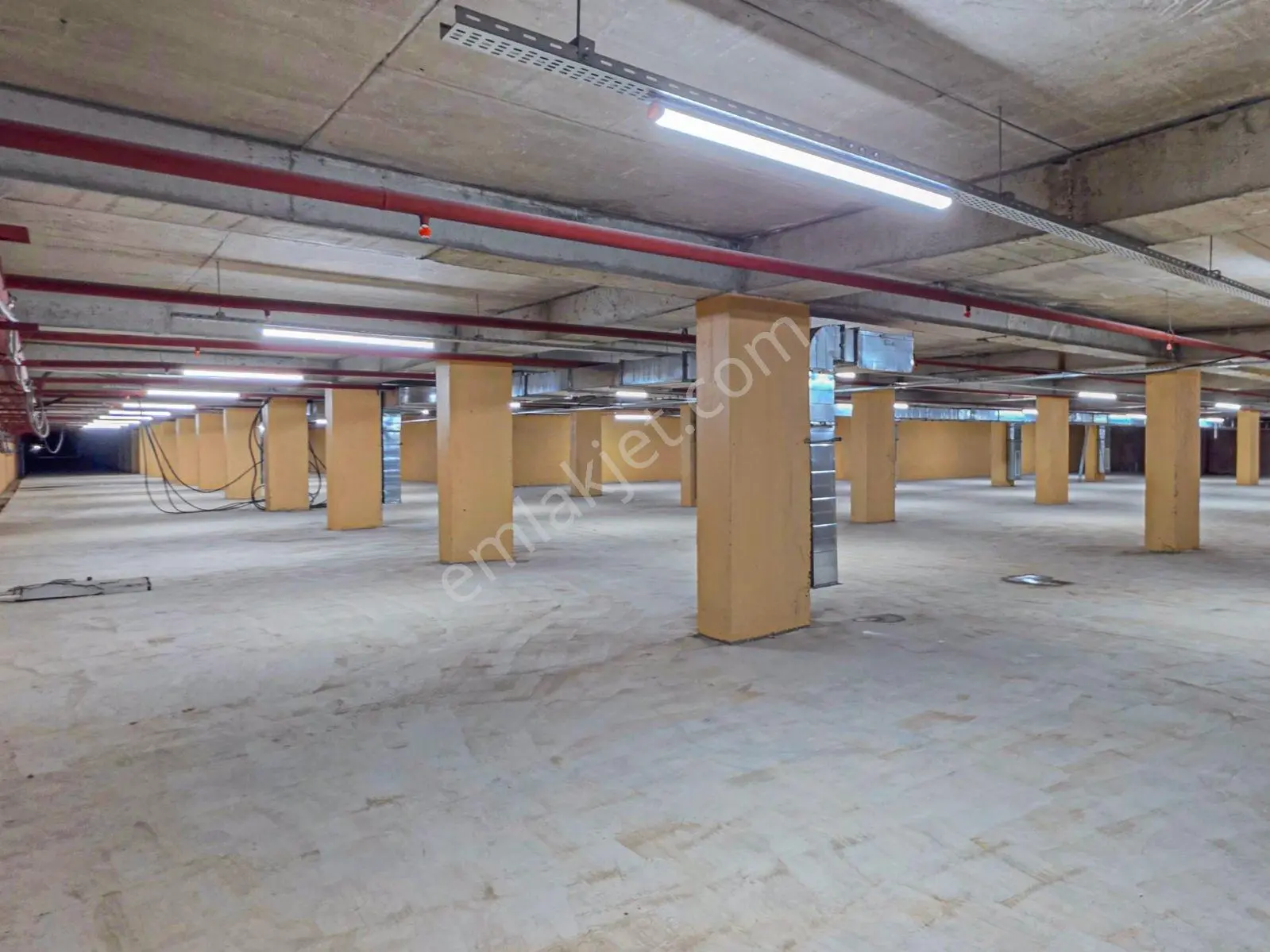 148 M2, 2+1 Ara Kat / 5 Yıldızlı Otel Gibi Site - Görsel 22