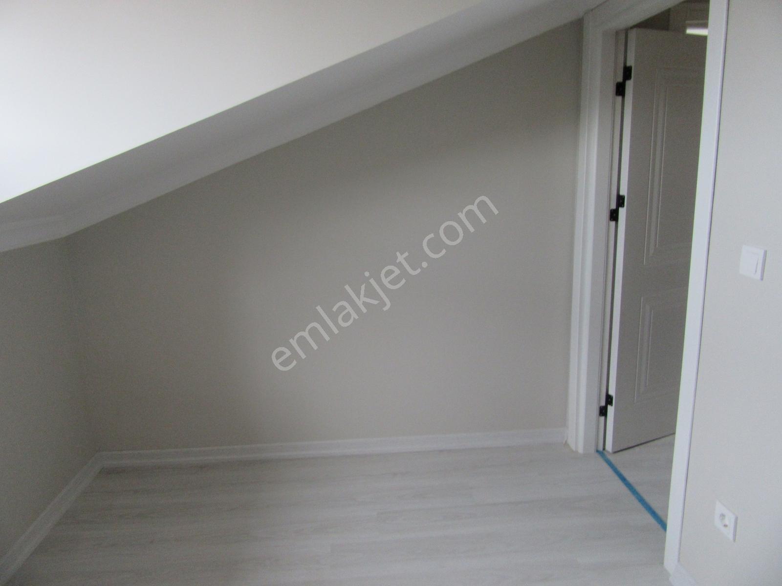 Çeliktepe Mahallesinde 2+2 77m2 Satılık Sıfır Dubleks Daire - Görsel 16