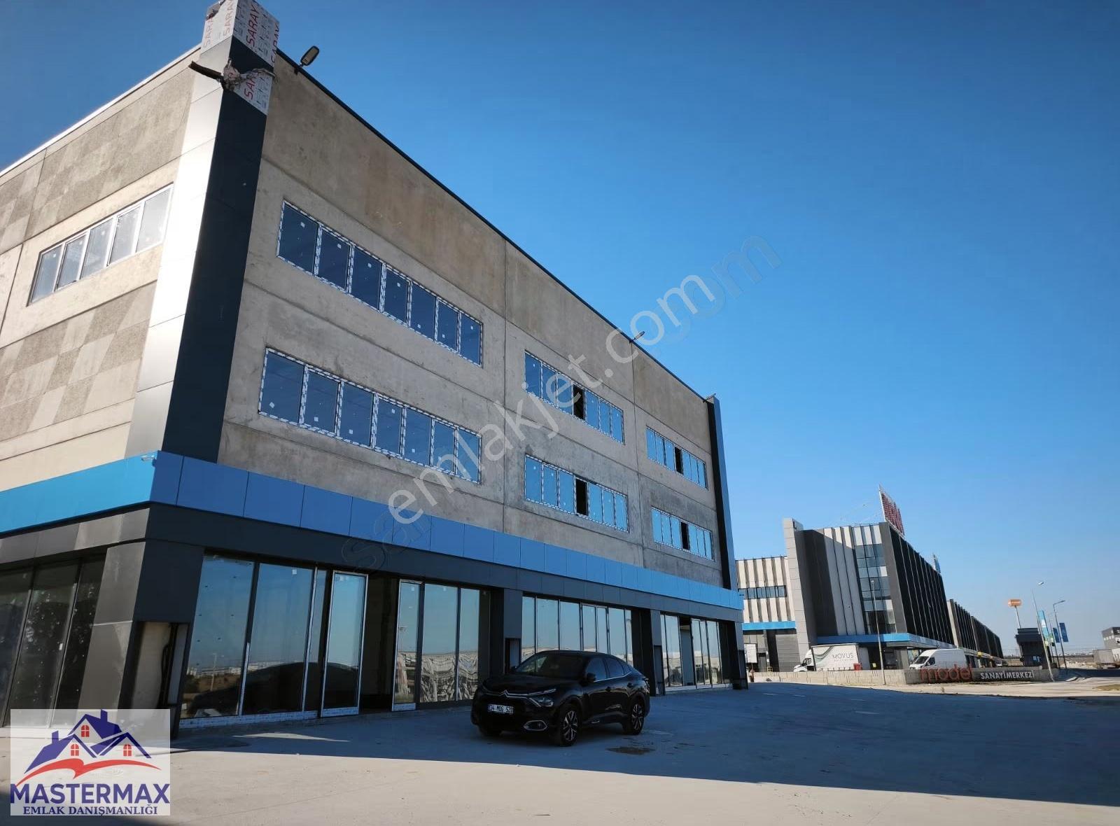 Model Sanayi Sitesinde 405 M2 Kiralık Dükkan