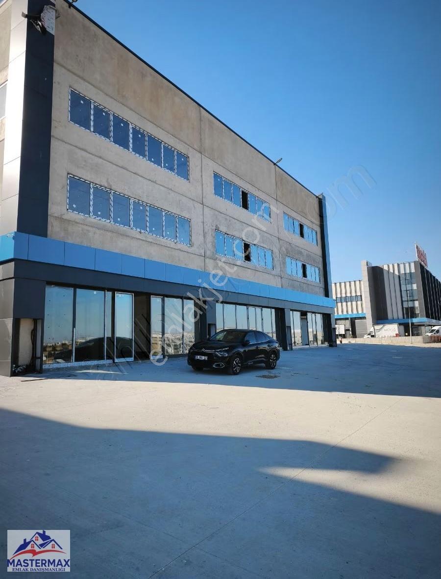 Model Sanayi Sitesinde 405 M2 Kiralık Dükkan - Görsel 7