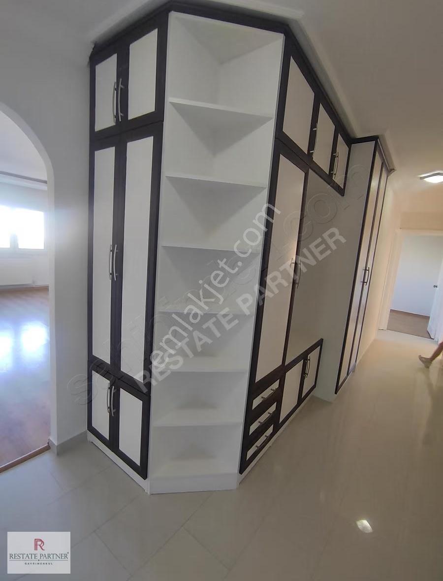 Ataşehir Acarlar Sitesi 3+1 Temiz Metroya Çok Yakın - Görsel 6