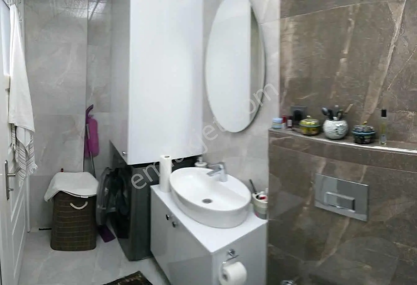 Kuşadası Kadınlar Denizin'de Site İçersinde Full Eşyalı Satılık - Görsel 2