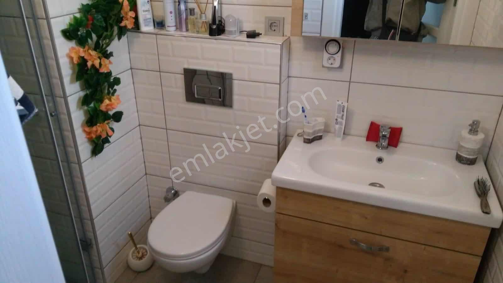 Kuşadası Kadınlar Denizin'de Site İçersinde Full Eşyalı Satılık - Görsel 20