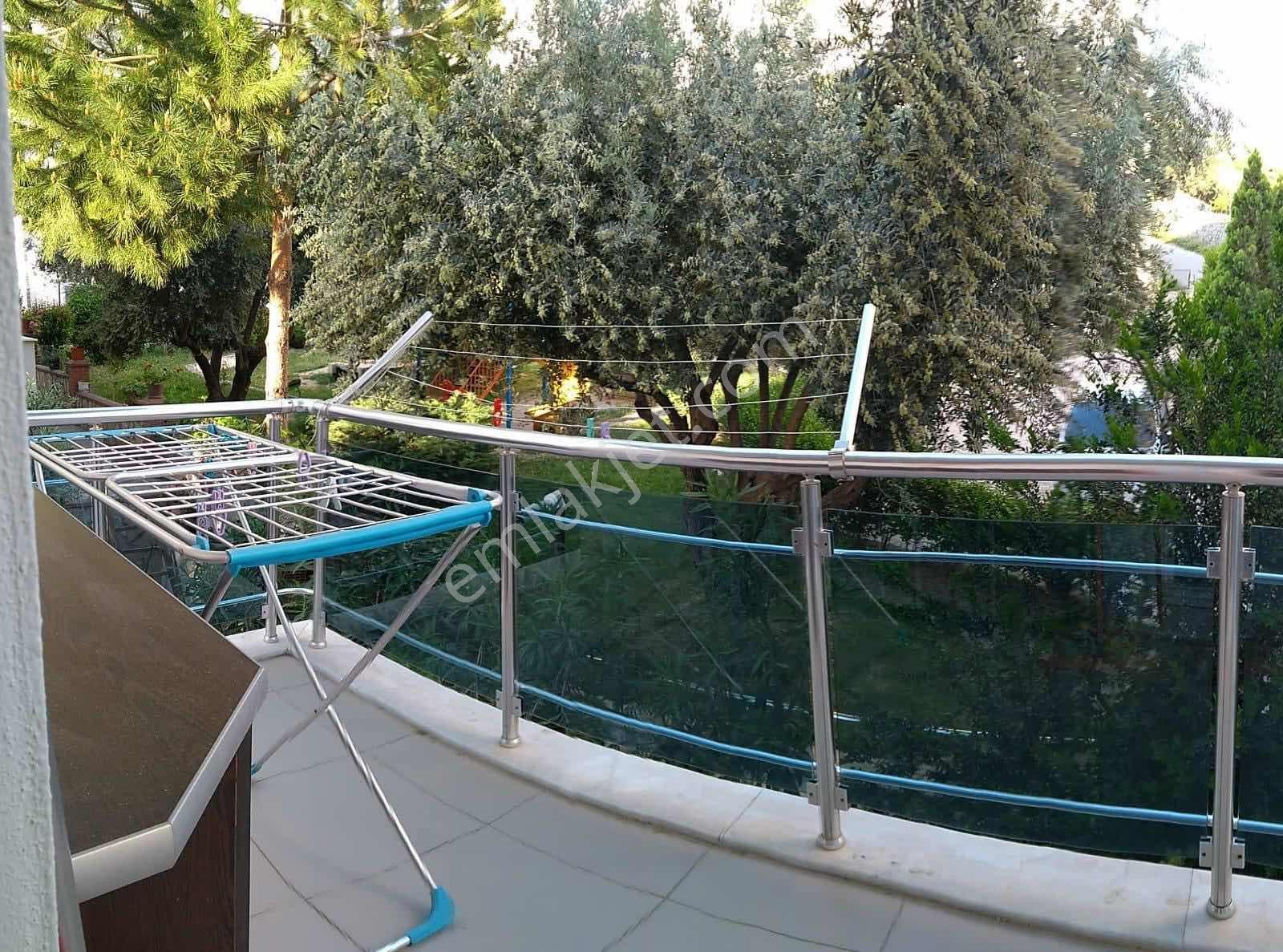 Kuşadası Kadınlar Denizin'de Site İçersinde Full Eşyalı Satılık - Görsel 16