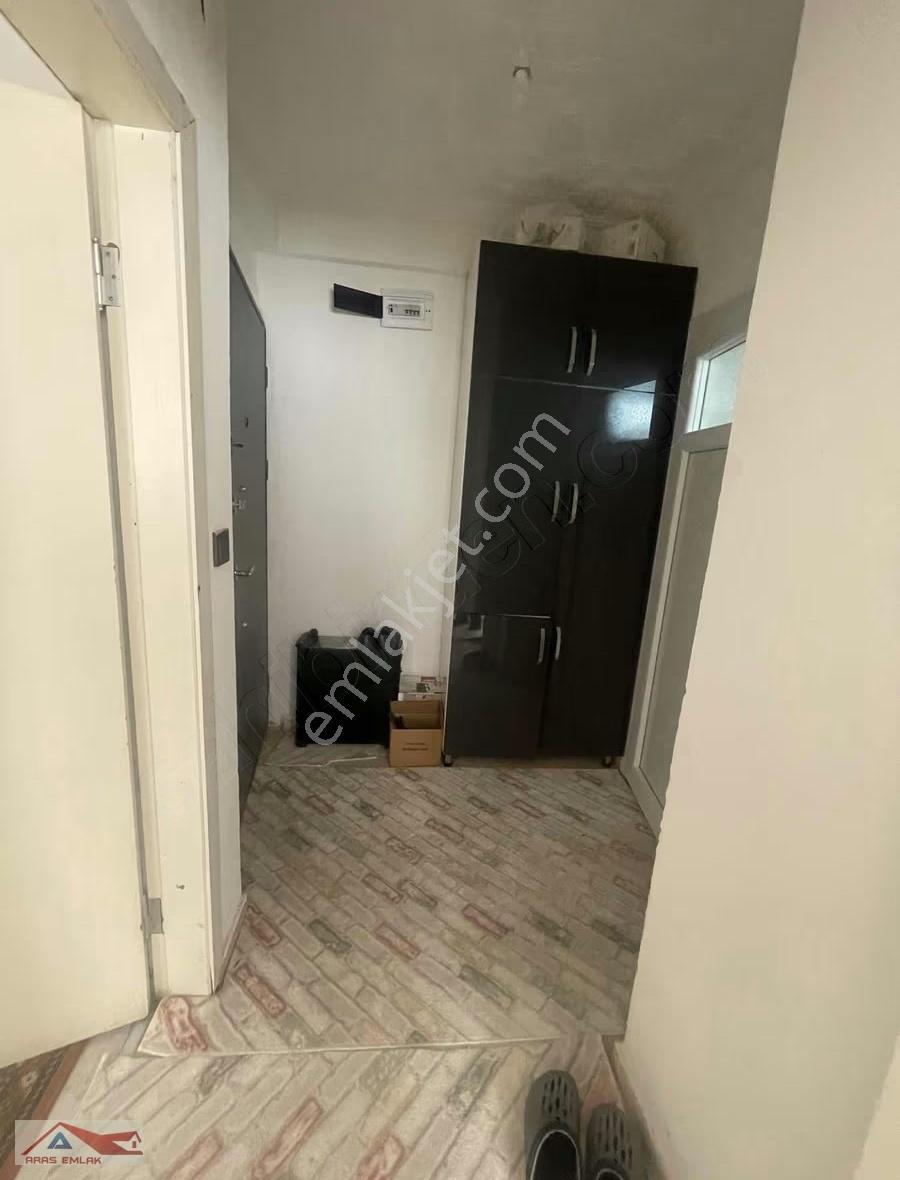 Semayazar Hastanesi Arkasında Bakımlı Yüksek Giriş - Görsel 15