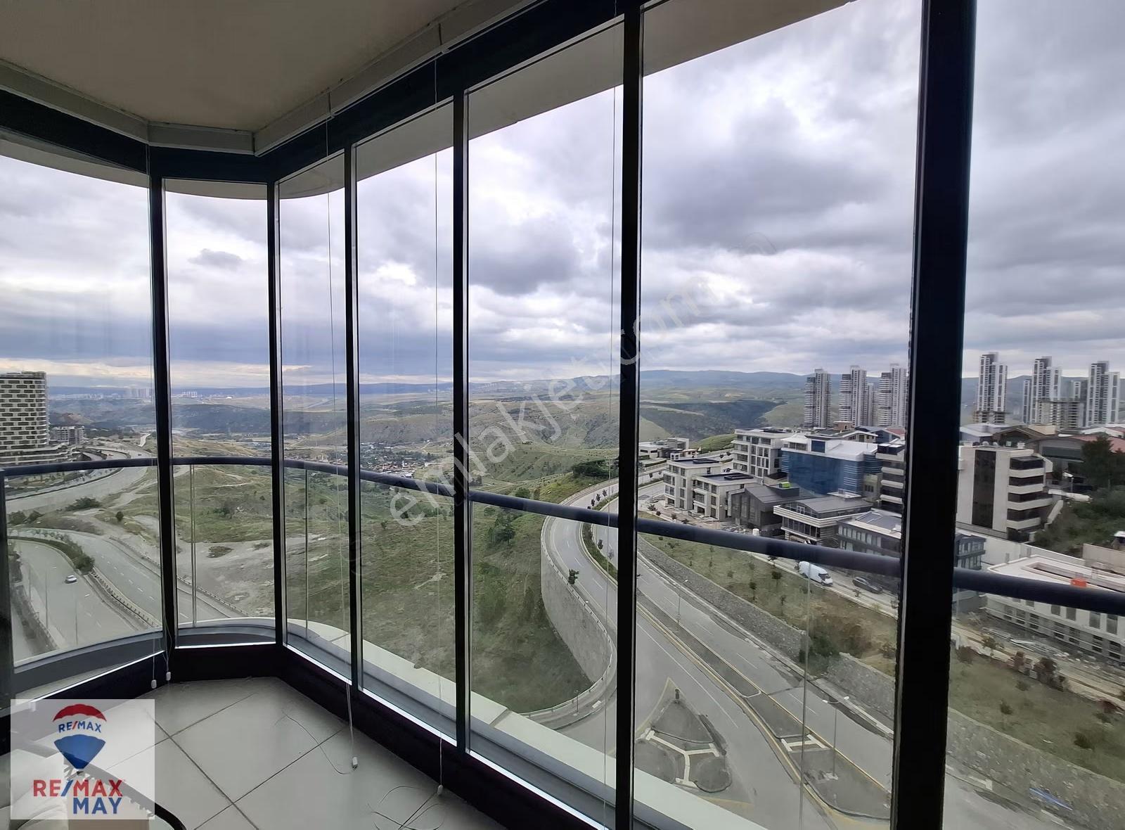 Başkent Emlak Konutları 3+1 Lüks Mobilyalı Kiralık Daire - Görsel 24