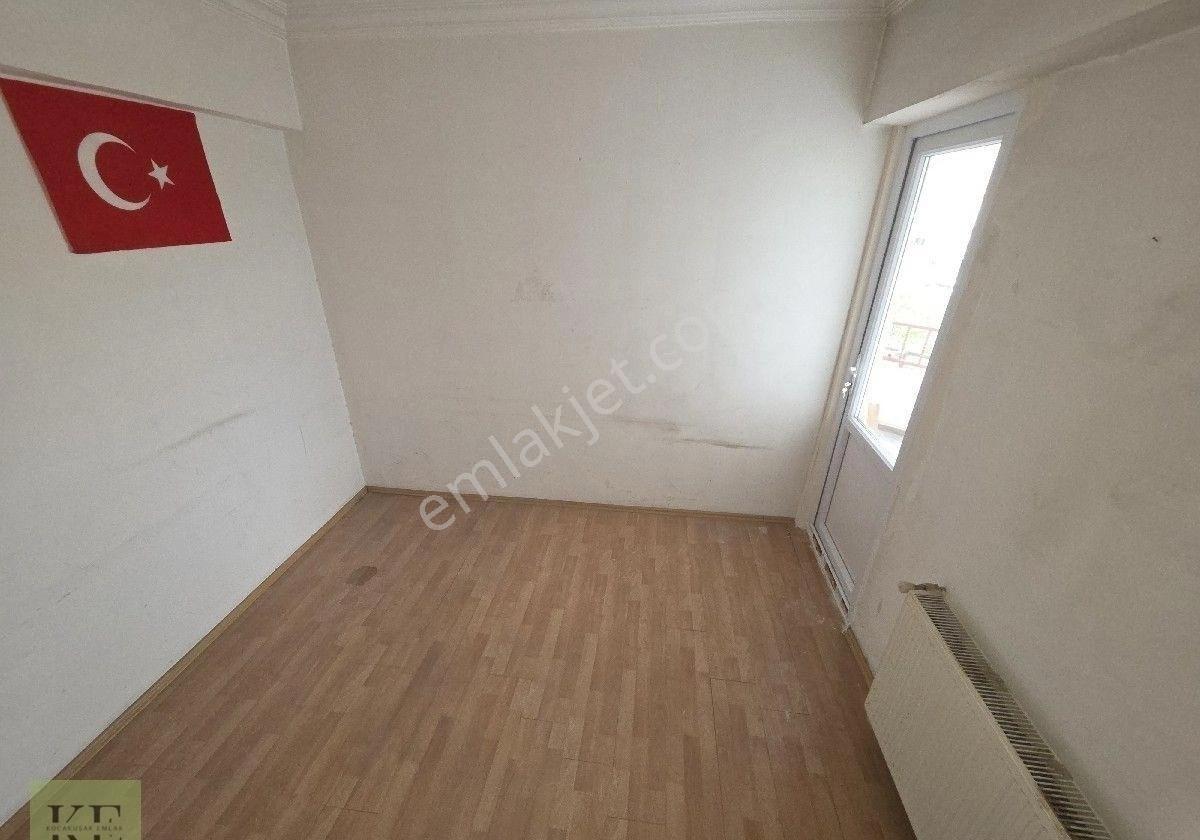 Ankara Sincan Atatürkte Geniş Metrekare Asansörlü Açık Cepheli Mükemmel Lokasyonlu Kiralık İşyeri - Görsel 7