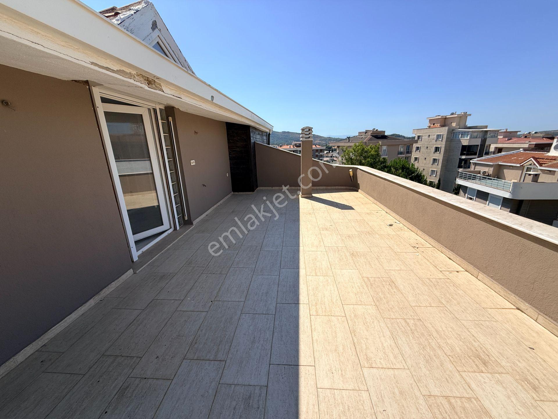 Güzelbahçe Yelki'de, Site İçinde Lüks 4+2 Fourplex - Görsel 30