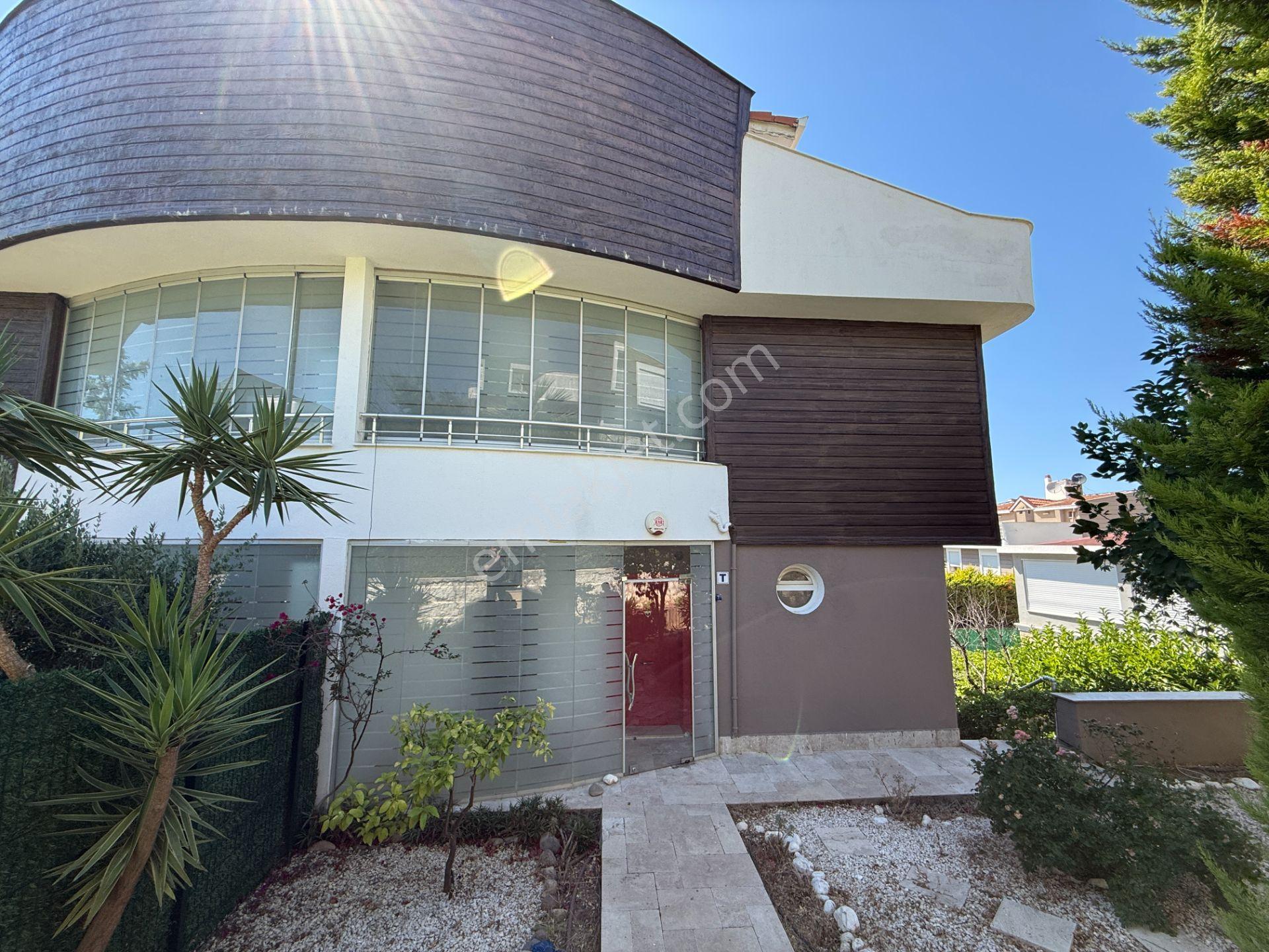 Güzelbahçe Yelki'de, Site İçinde Lüks 4+2 Fourplex - Görsel 34