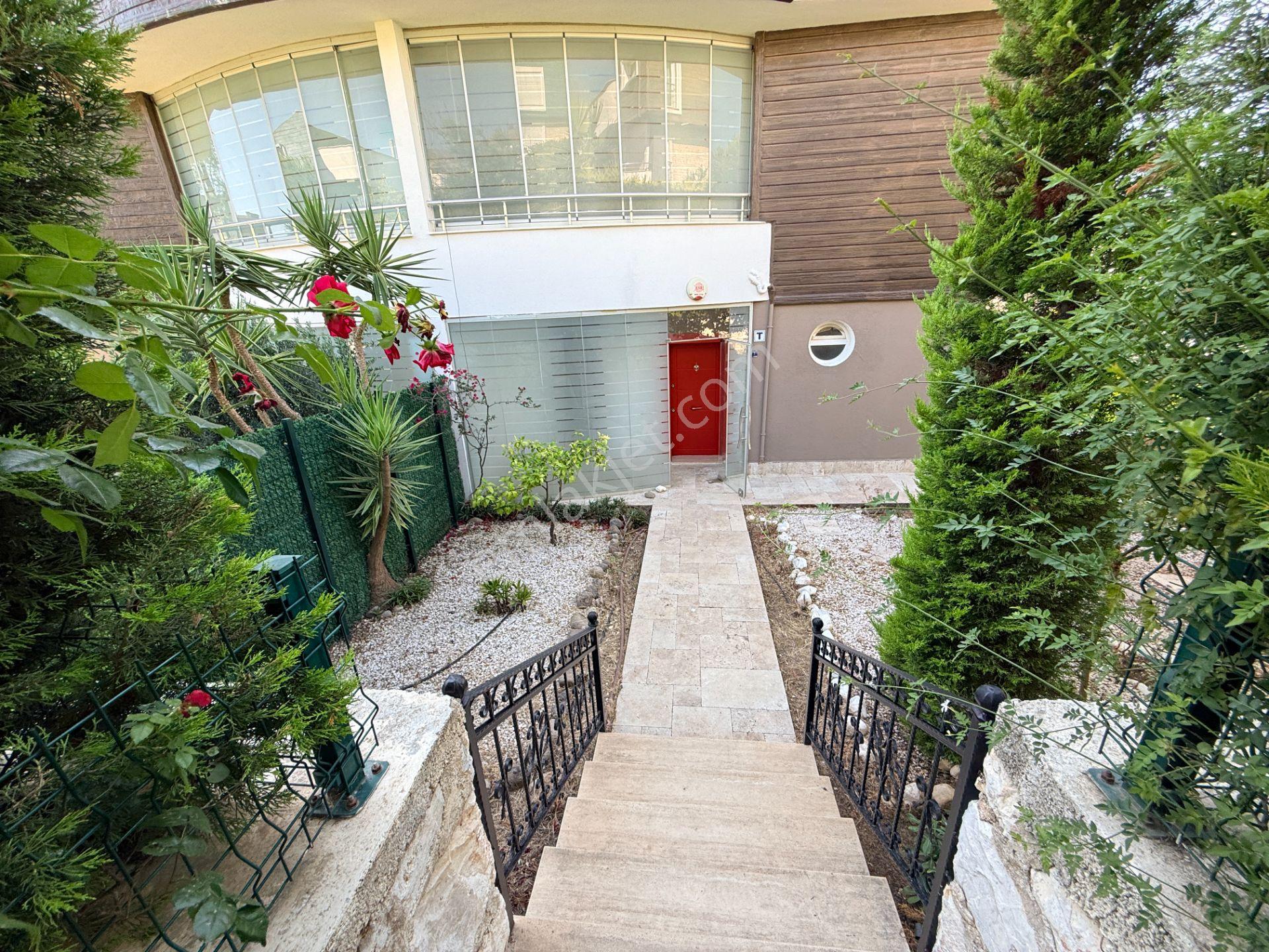 Güzelbahçe Yelki'de, Site İçinde Lüks 4+2 Fourplex - Görsel 33