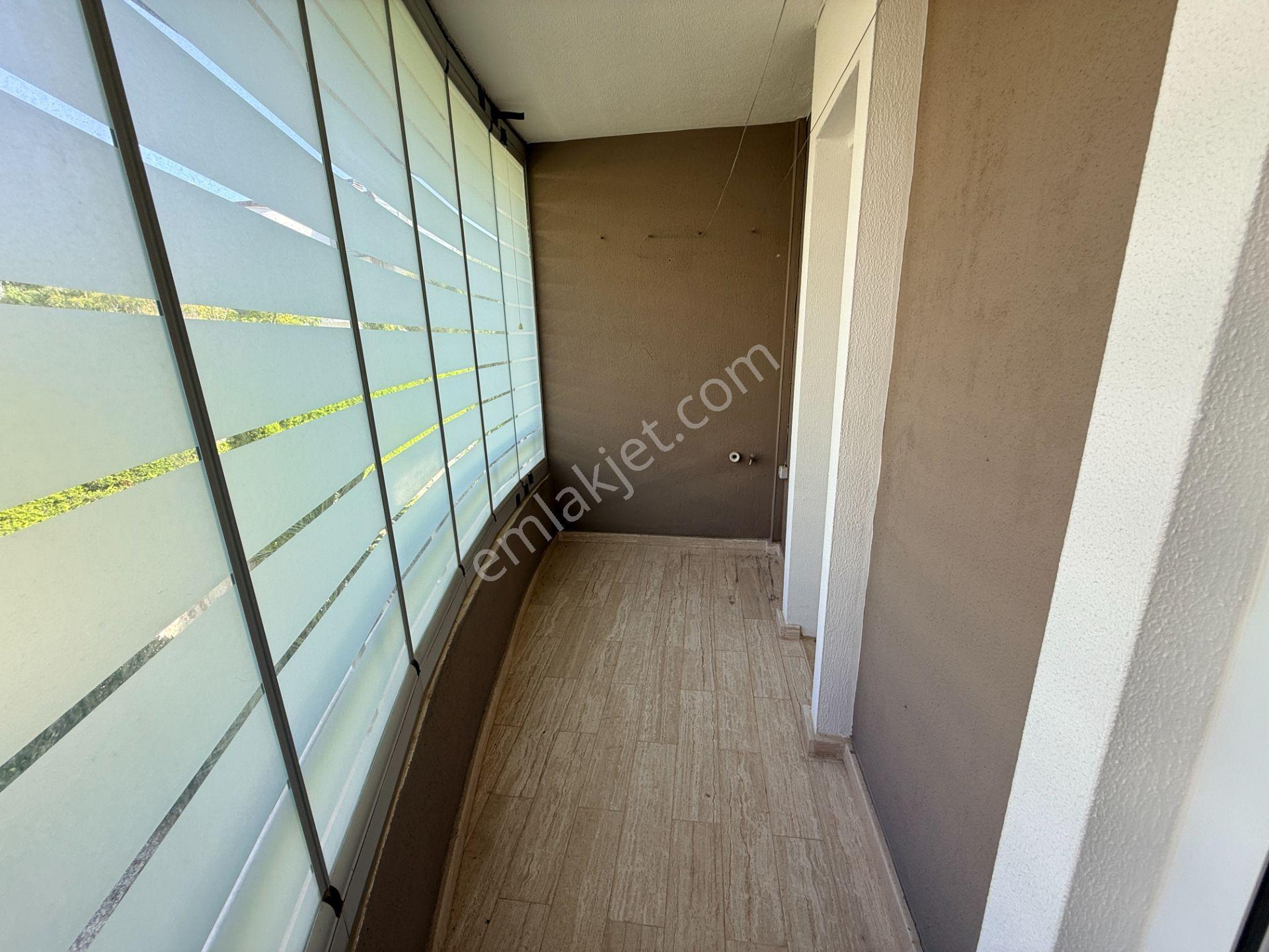 Güzelbahçe Yelki'de, Site İçinde Lüks 4+2 Fourplex - Görsel 21