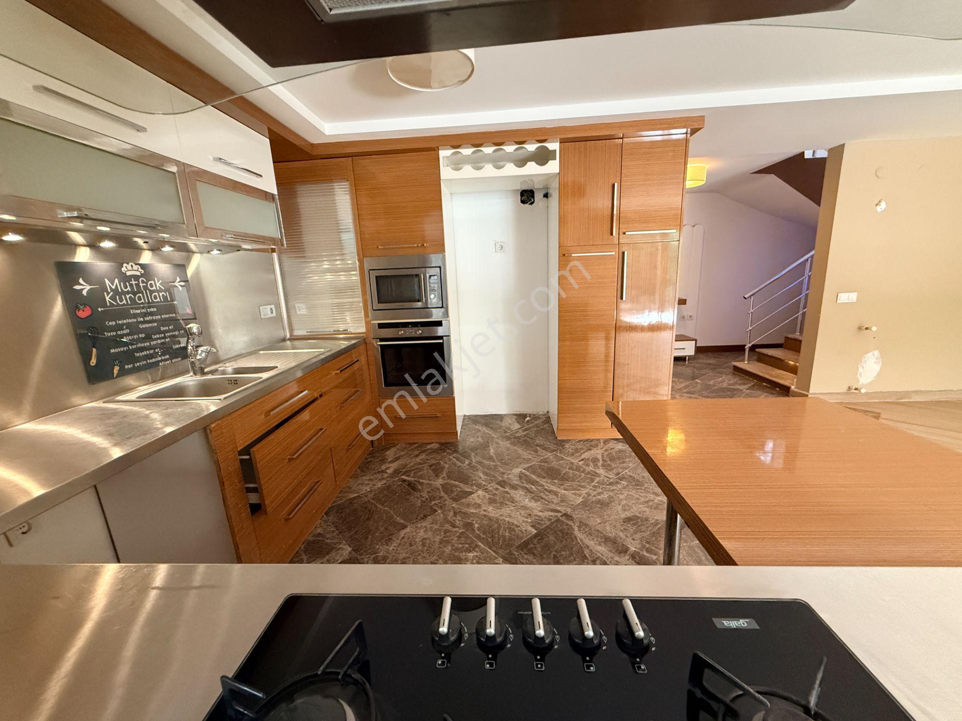 Güzelbahçe Yelki'de, Site İçinde Lüks 4+2 Fourplex - Görsel 12