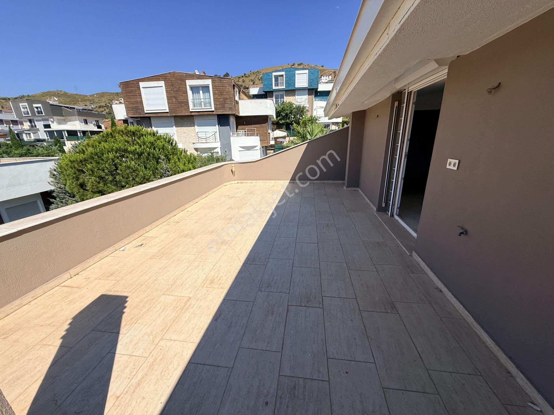 Güzelbahçe Yelki'de, Site İçinde Lüks 4+2 Fourplex - Görsel 29