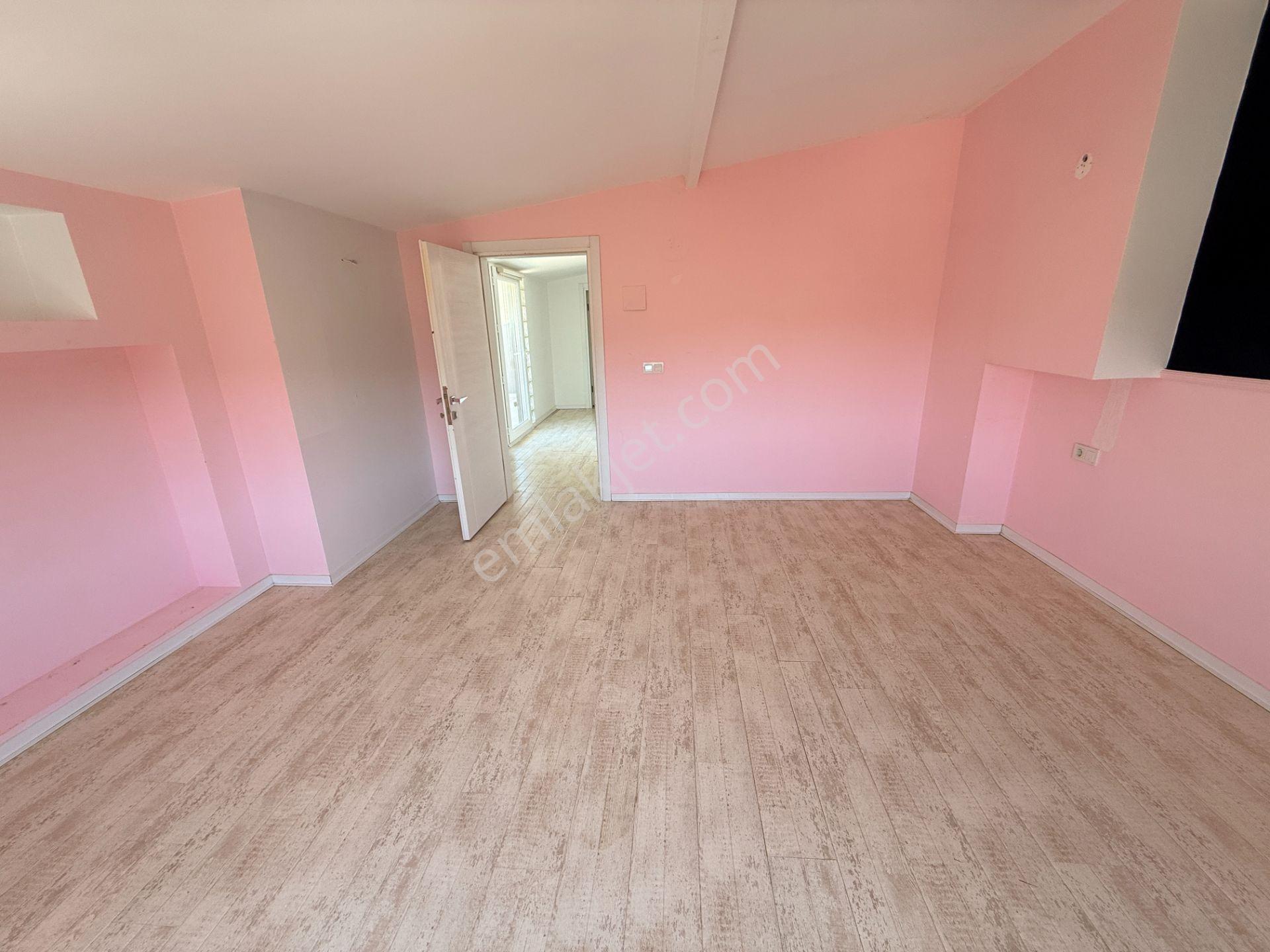Güzelbahçe Yelki'de, Site İçinde Lüks 4+2 Fourplex - Görsel 25