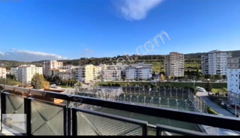 Buca Kop' Ta İşkent Sitesinde Geniş 3+1 Eşyalı Kiralık Daire - Görsel 4