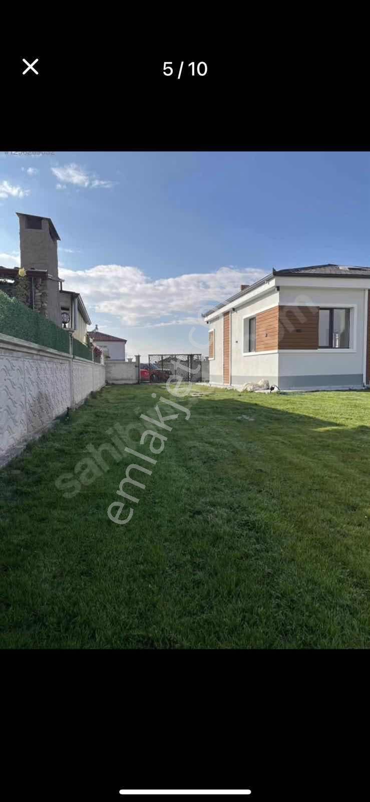 Niğde Bor Bahçelide Doğalgazlı Sıfır Lüks 2+1 Müstakil Villa - Görsel 3