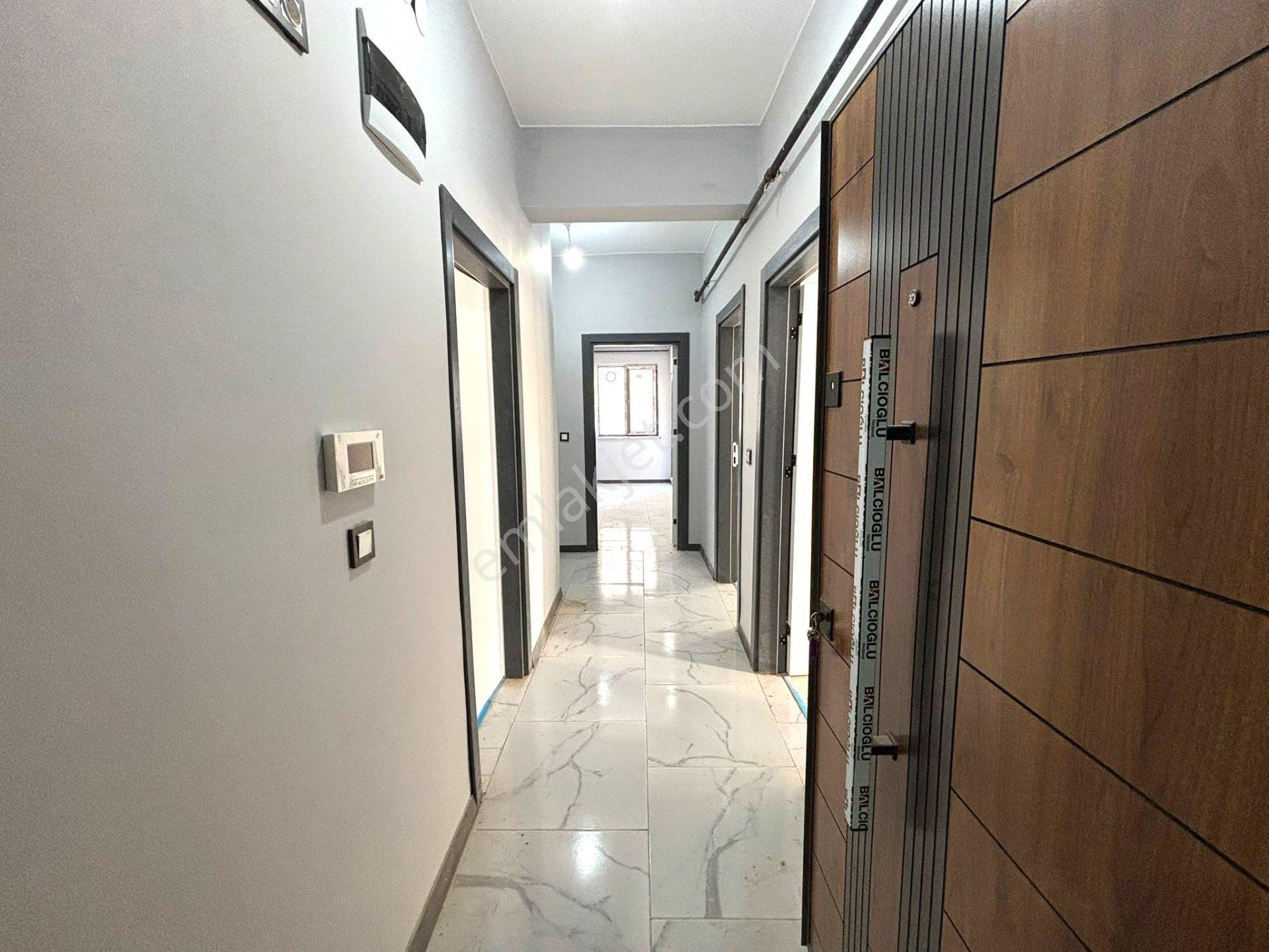 *eryıldız İnşaat'tan*tepe Bölgesinde K.otoparklı İskanlı Lüx 2+1 - Görsel 31