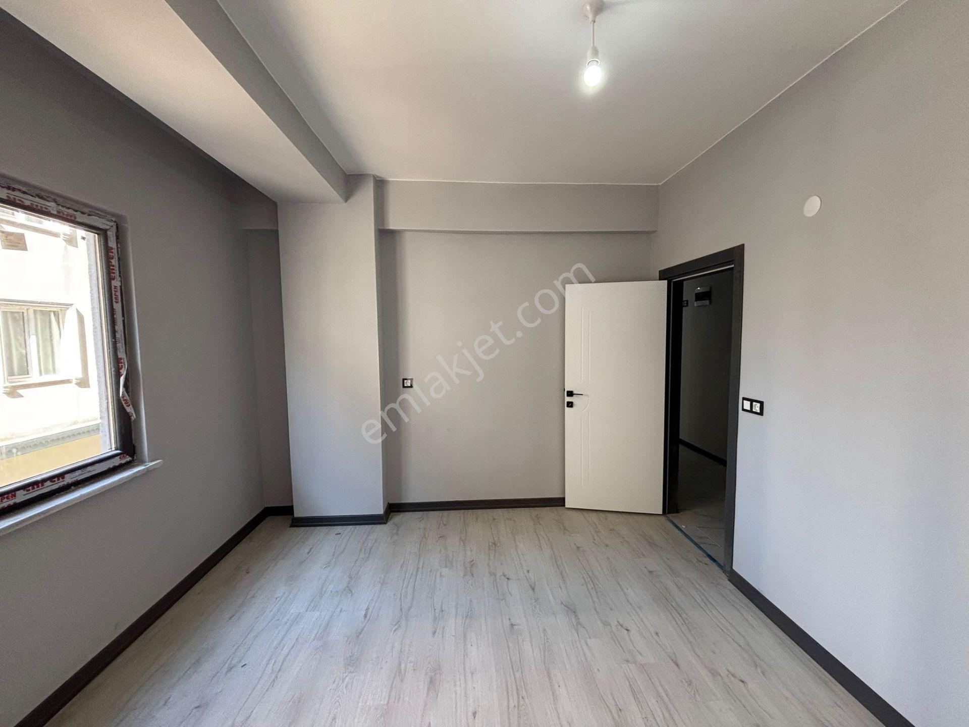 *eryıldız İnşaat'tan*tepe Bölgesinde K.otoparklı İskanlı Lüx 2+1 - Görsel 21