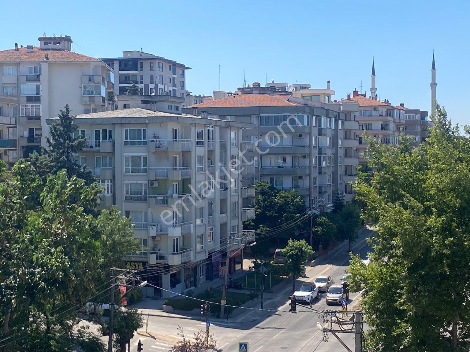 Rt Safir Gm’den Kükürtlü Caddesi Üzerinde Sıfır 3+1 | Yerden Isıtmalı | Kapalı Otoparklı - Görsel 34