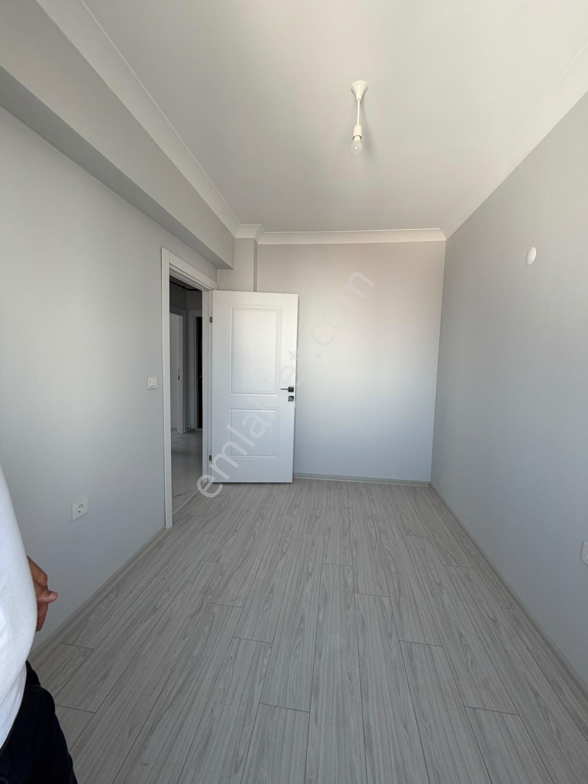 Bandırma Mavi Emlaktan 600 Evler Mah. 2 Ayrı 2+1 Satılık Daire - Görsel 12