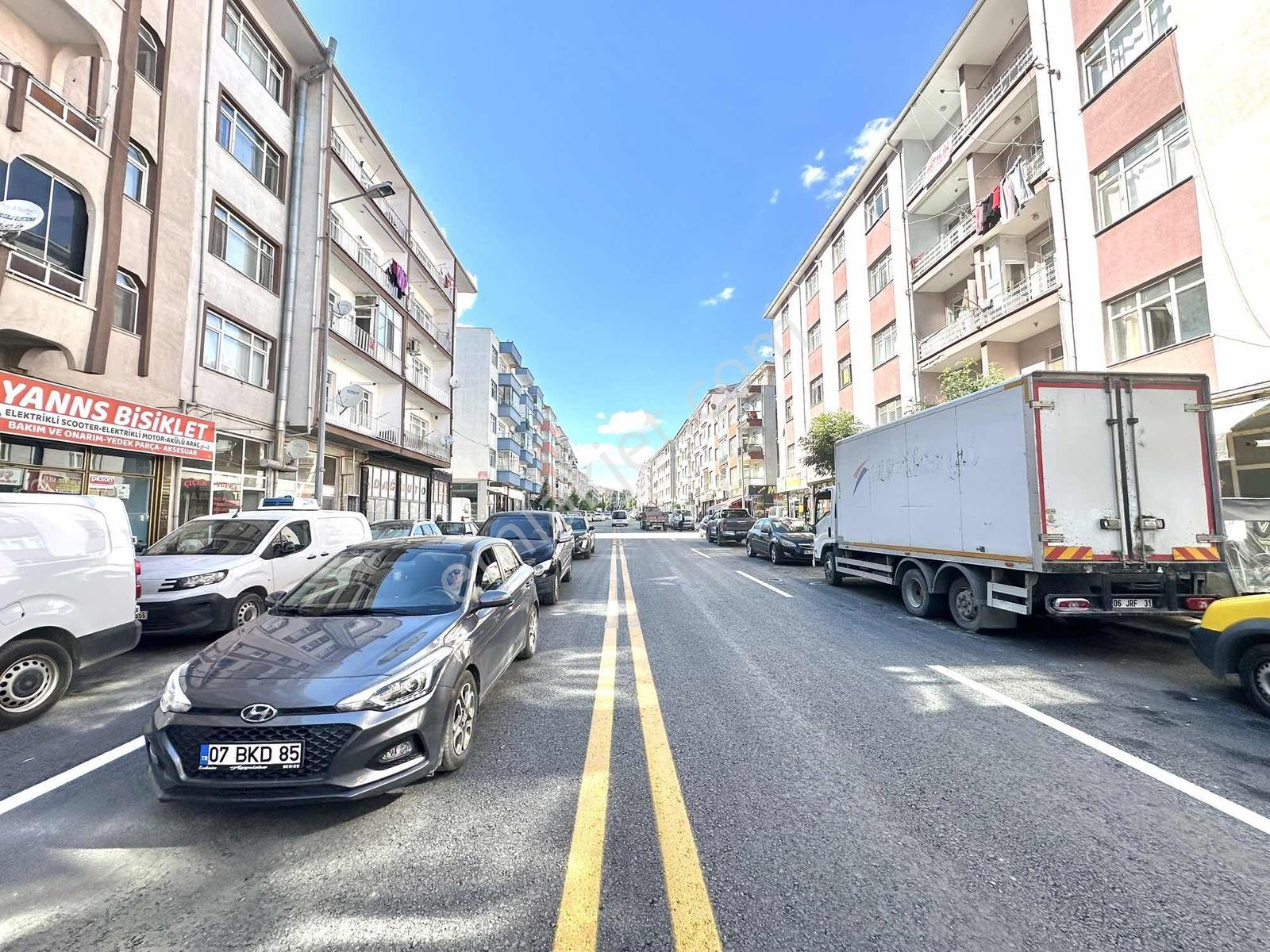 An-ka'dan İnönü Cad. Fırsat 1. Kat Teraslı Kilerli 3+1 Daire - Görsel 25