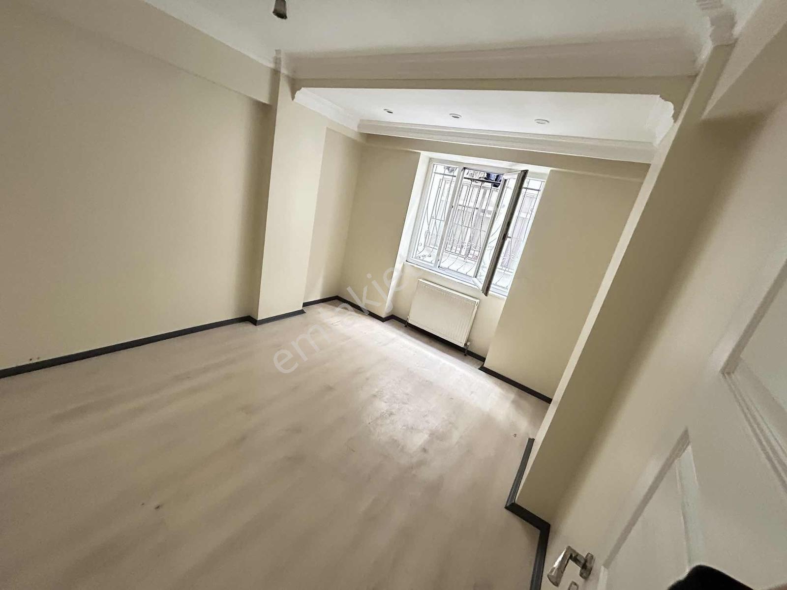 Cebeci Mah'de 2+1 90m2 Merkezi Konumda Fırsat Yüksek Giriş Daire - Görsel 25