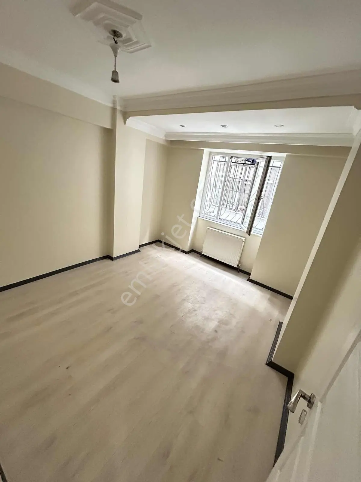Cebeci Mah'de 2+1 90m2 Merkezi Konumda Fırsat Yüksek Giriş Daire - Görsel 10