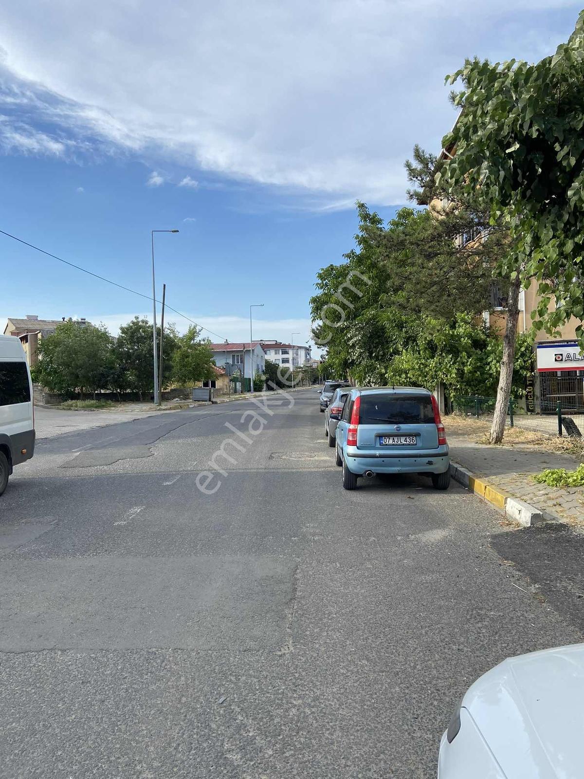 Ayvacık Caddesinde 220m2 Kiralık Dükkan - Görsel 2