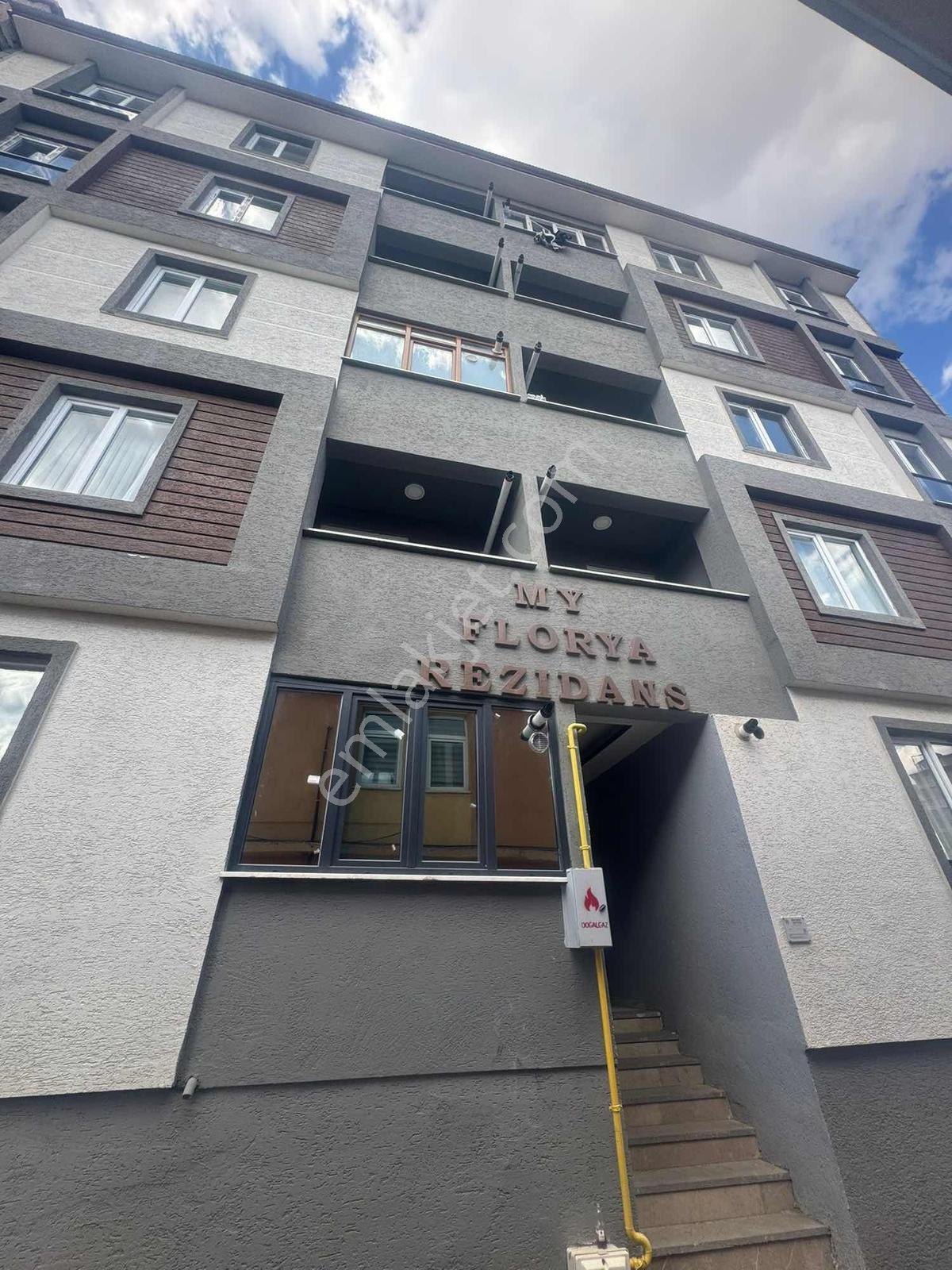 Ana Cadde Ultra Lüks Eşyalı 1+1 Daire - Görsel 9