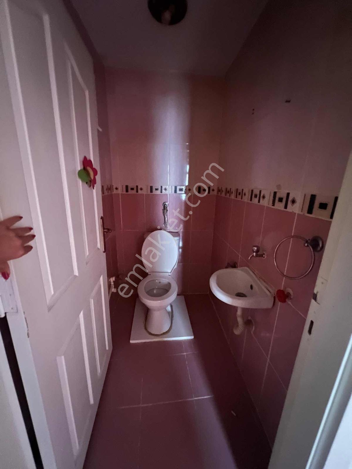 Ufuktepe Cadde Önü Yapılı Yüksek Giriş Kiralık - Görsel 14