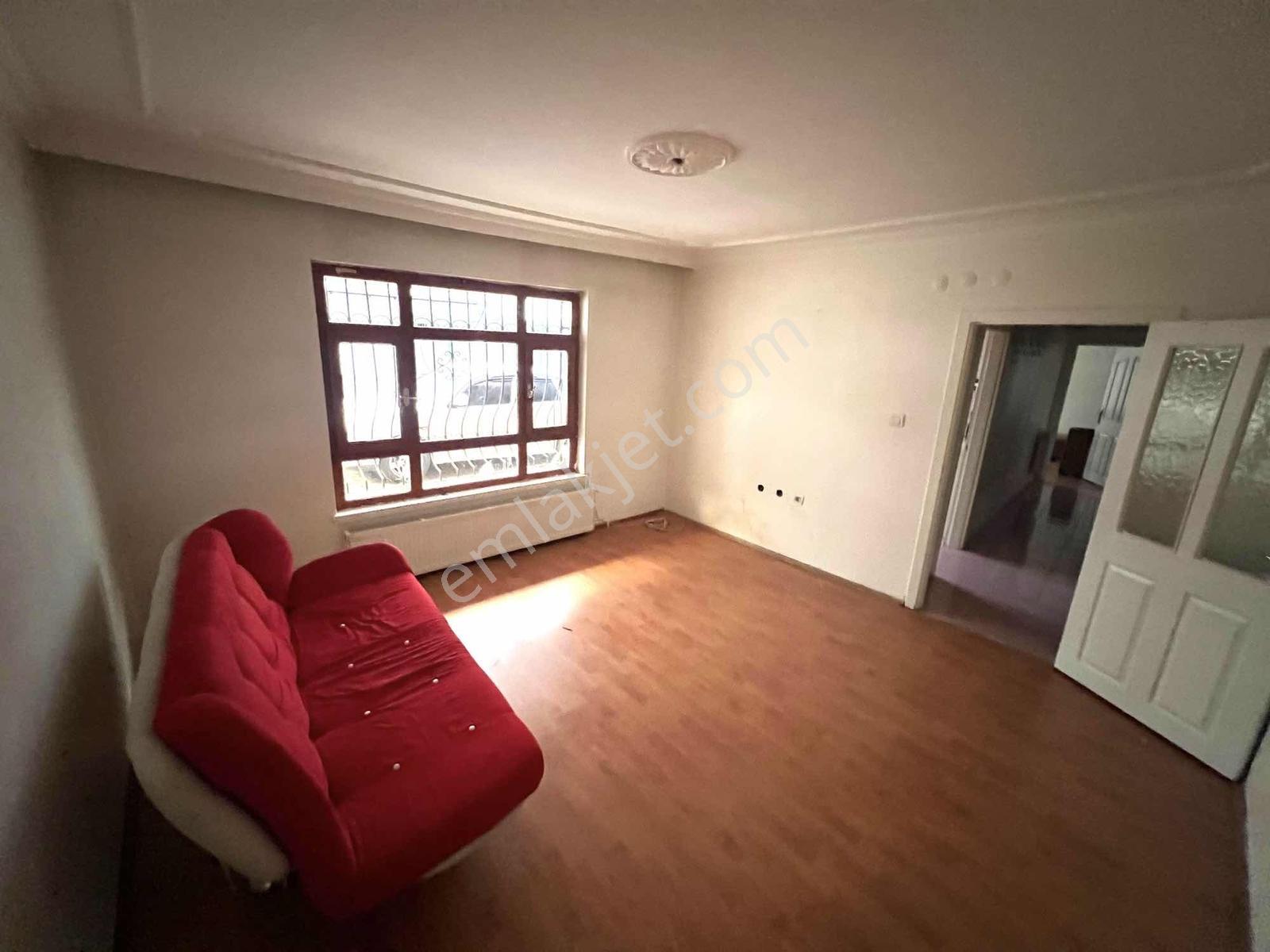 Ufuktepe Cadde Önü Yapılı Yüksek Giriş Kiralık - Görsel 2