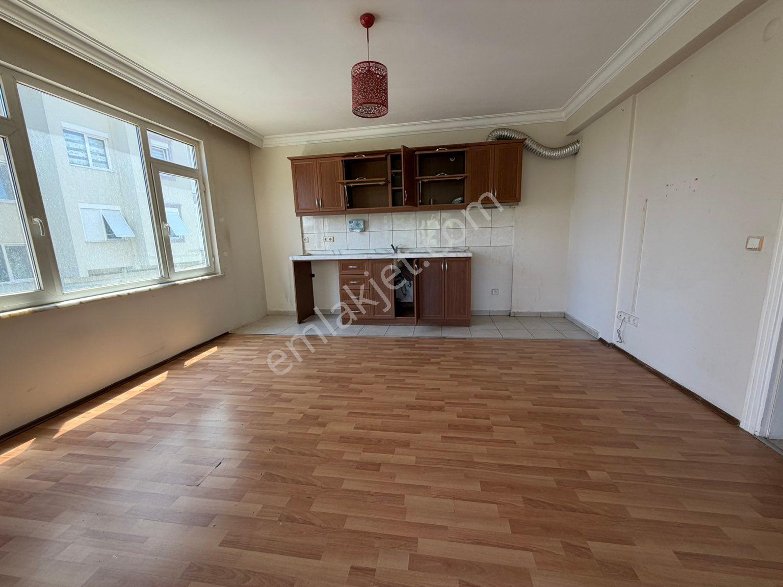 Alanya Cikcilli Mahallesinde Kiralık 2+1 Daire
