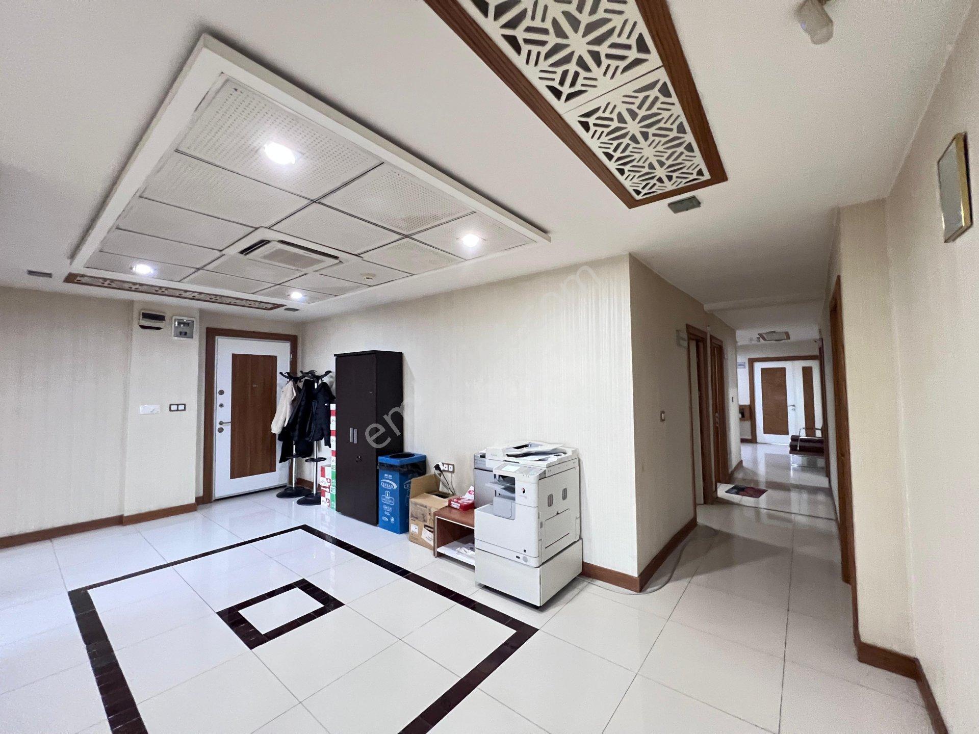 Dağkapı Oryıl My Office'te Satılık 6+2 Büro - Görsel 13