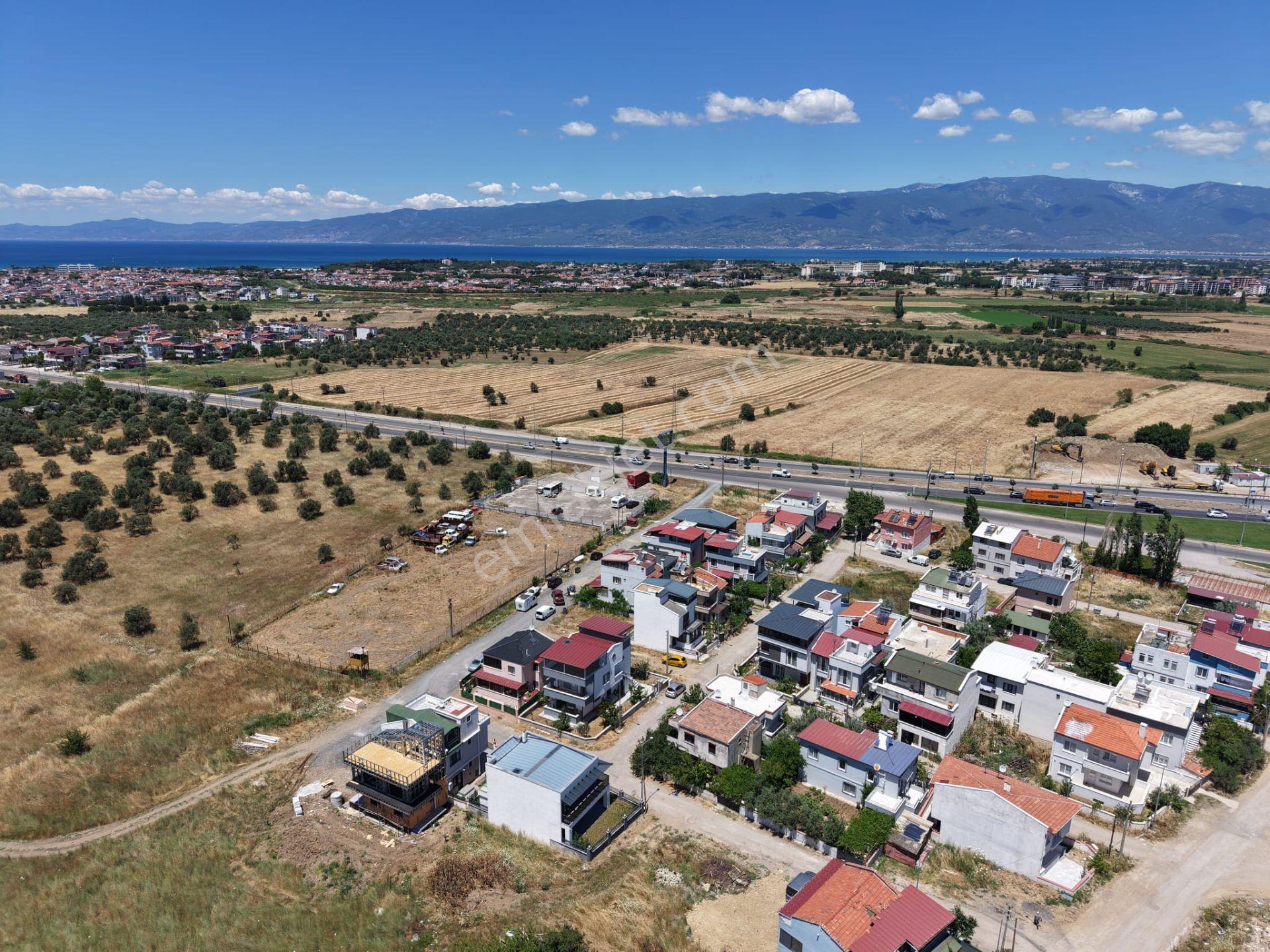 Rumeli World'den Burhaniye Hürriyet Mahallesinde Satılık Arsa - Görsel 26