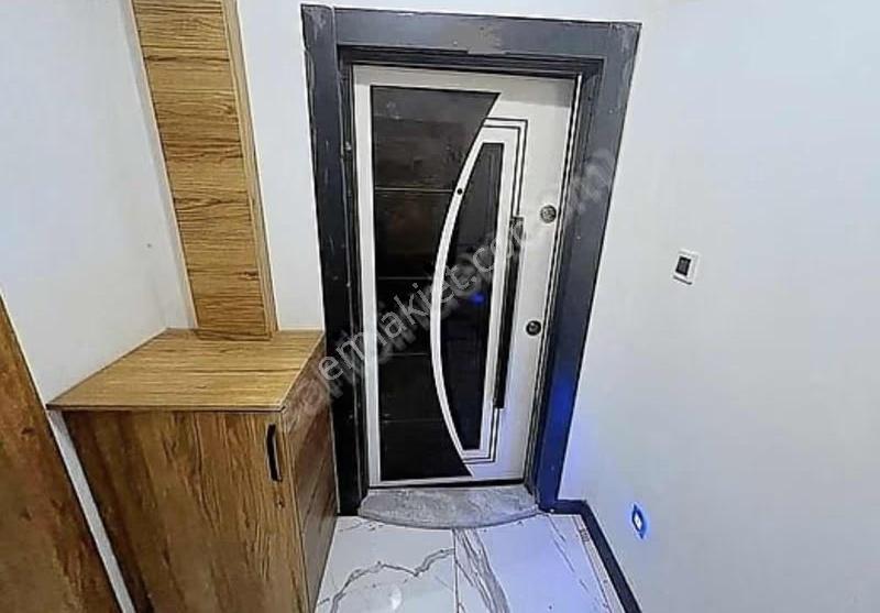 Edremit'te Havuzlu, Lüx, Arakat 3+1 150 M2 Satılık Daire - Görsel 11