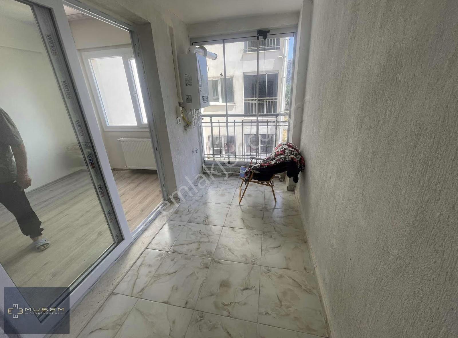 İncirliova Kurtuluş Mahallesinde 2+1 Kiralık Daire - Görsel 34