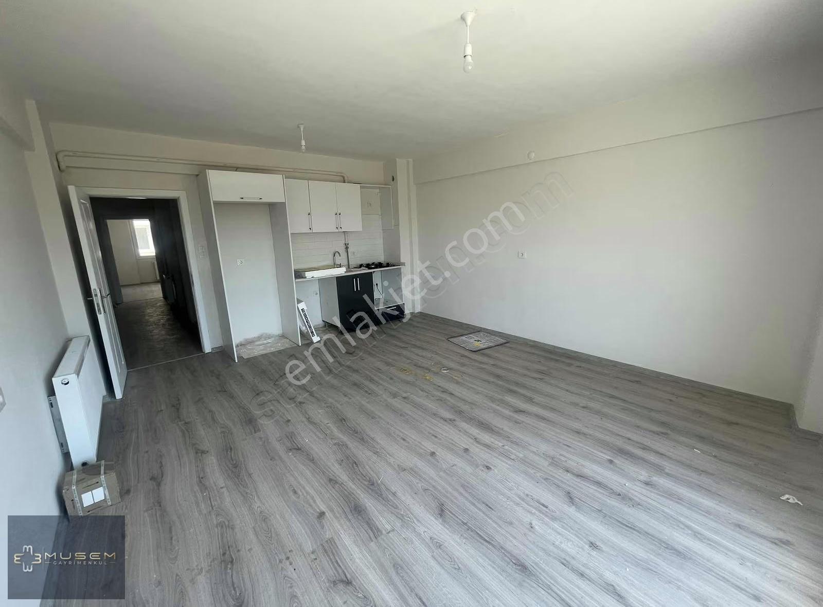 İncirliova Kurtuluş Mahallesinde 2+1 Kiralık Daire - Görsel 6