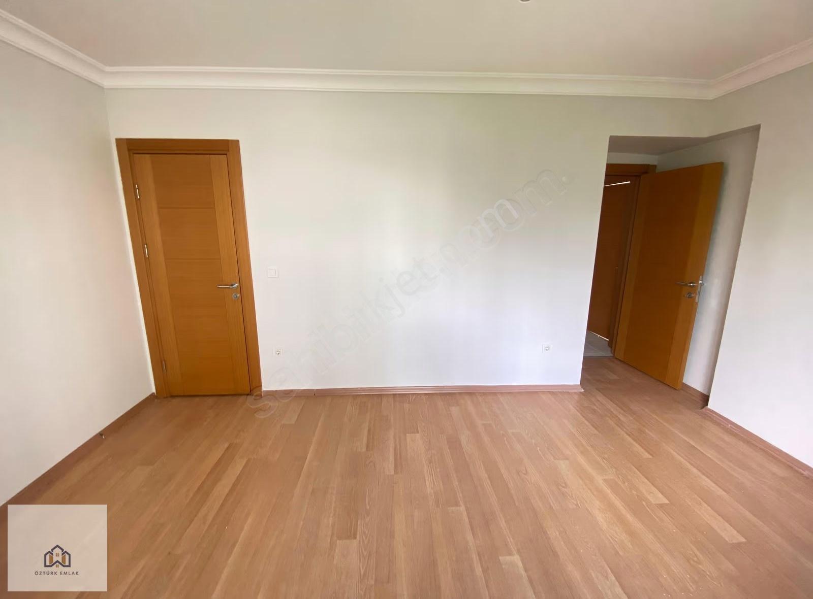 Yakacık Saklı Vadide Site İçerisinde Ara Kat 3+1 Satılık Daire - Görsel 15