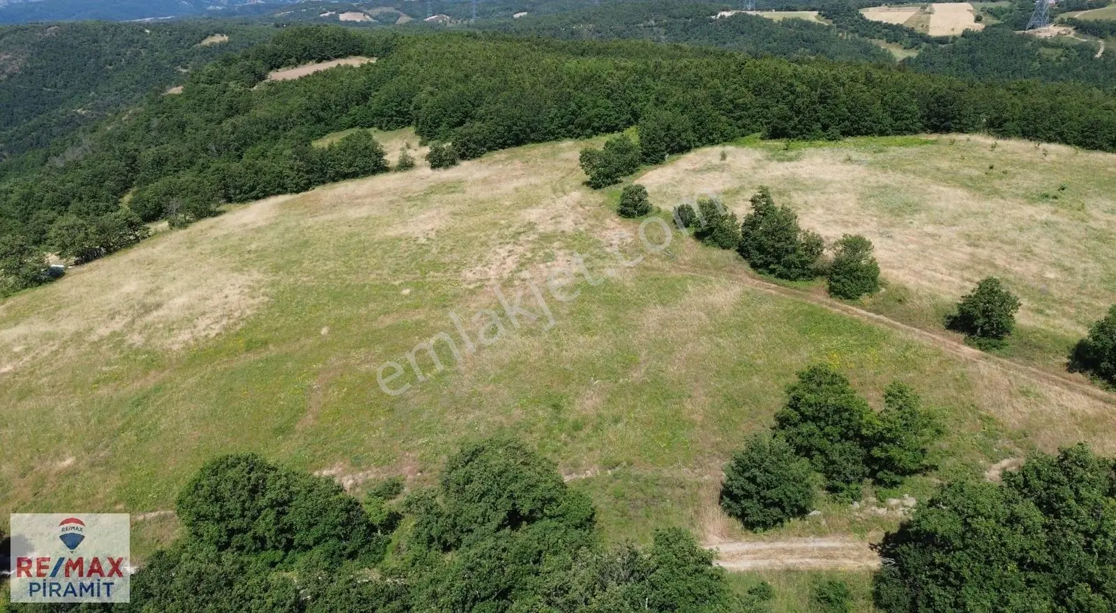 İznik Gölü Manzaralı 6 Villa Projesine Uygun 2.500 M² Arsa !!! - Görsel 4