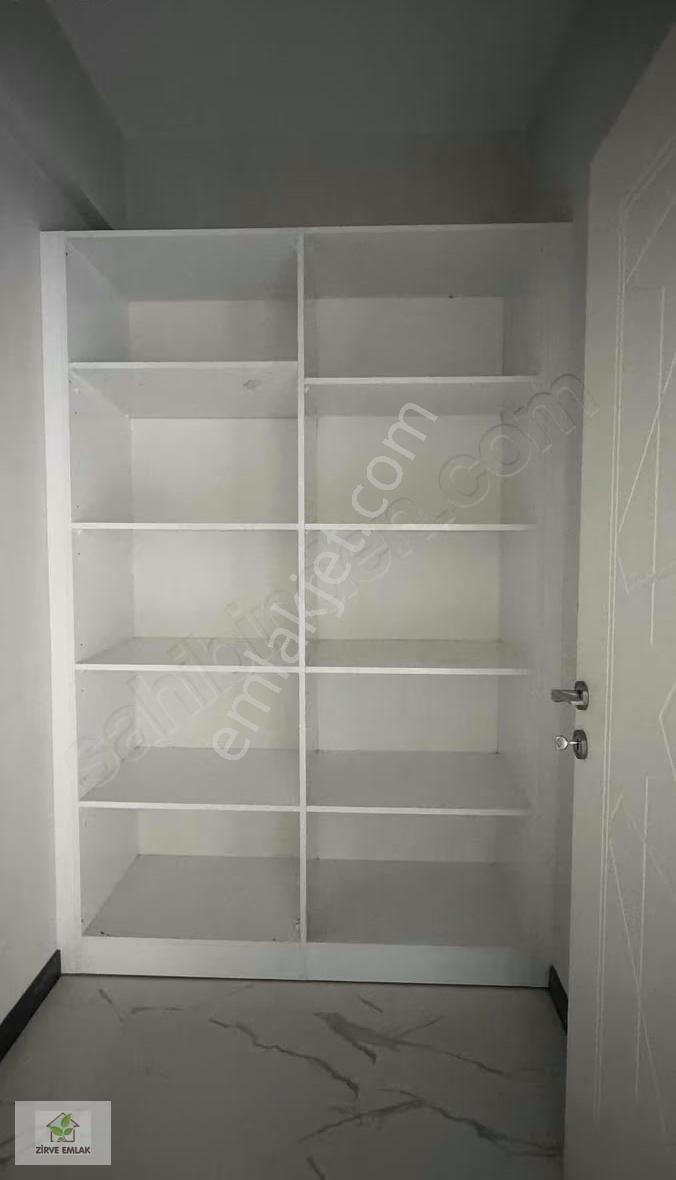 Zirve Emlak Satıyorr Yarenler 4+1 190m2 Garajlı Ultra Lüx Daire - Görsel 17