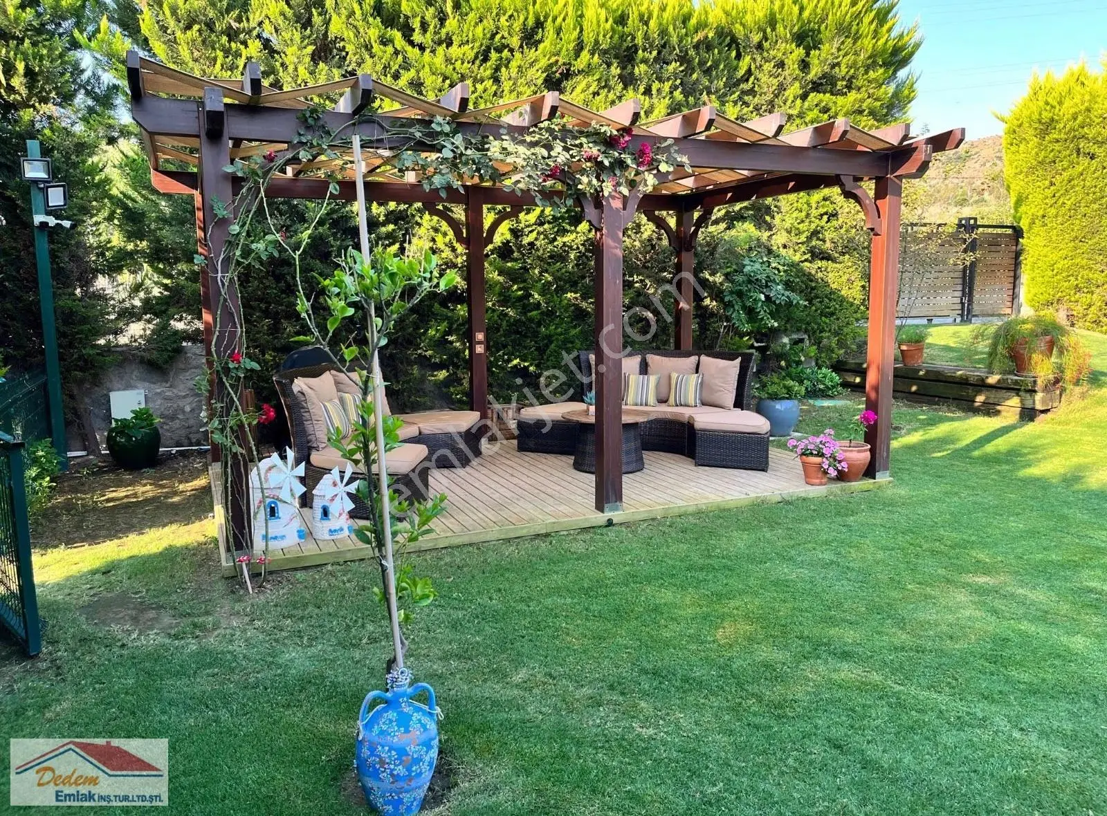 Türkbükü İzoleli Müstakil Geniş Bahçe Havuzlu Villa Satılık - Görsel 3