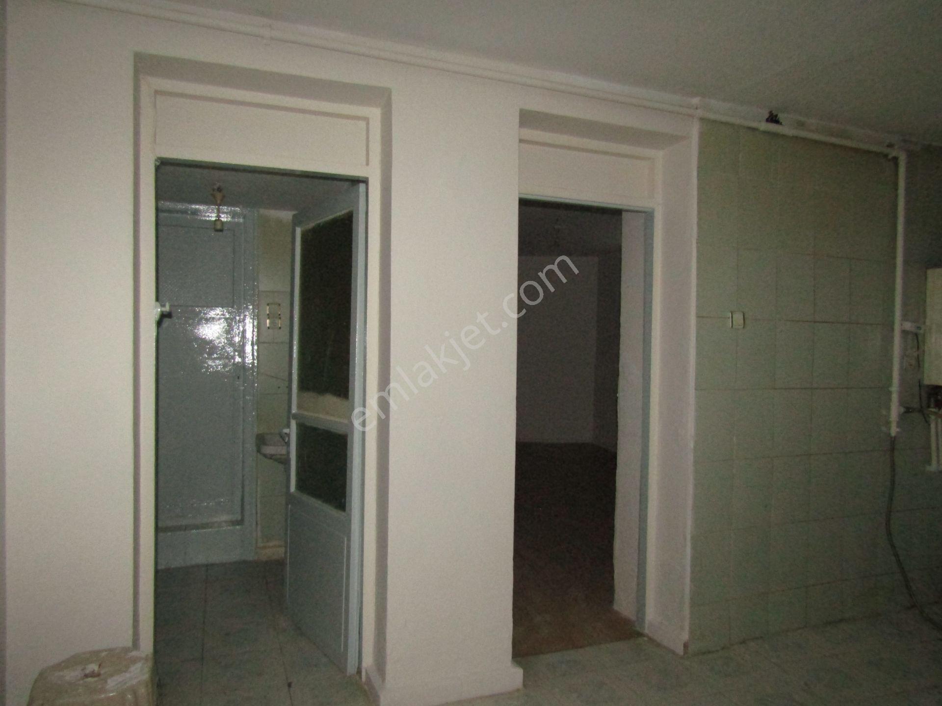 Maksem 1+1 60m2 Bahçekatı Kiralık Daire 13bin Tl - Görsel 14