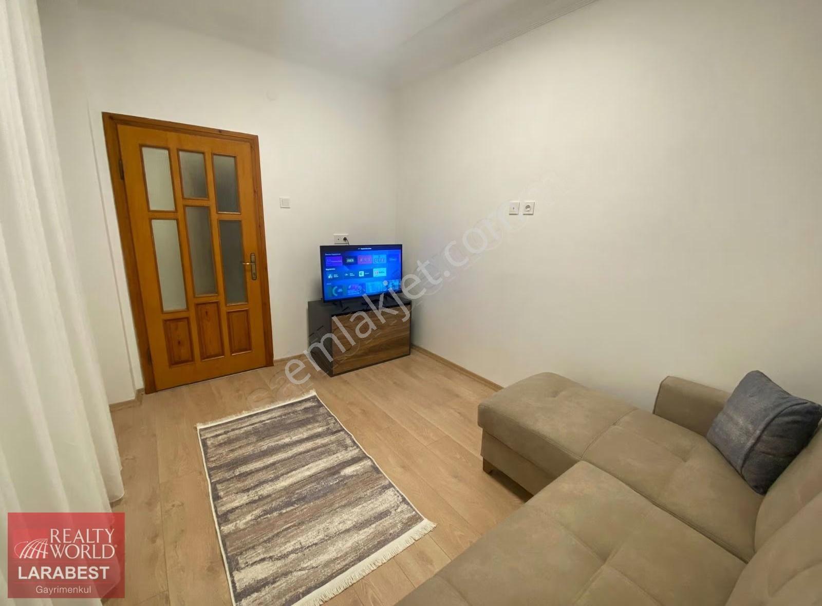 Meydan Kavağında Satılık 1+1 Doğalgazlı Giriş Kat Daire - Görsel 7