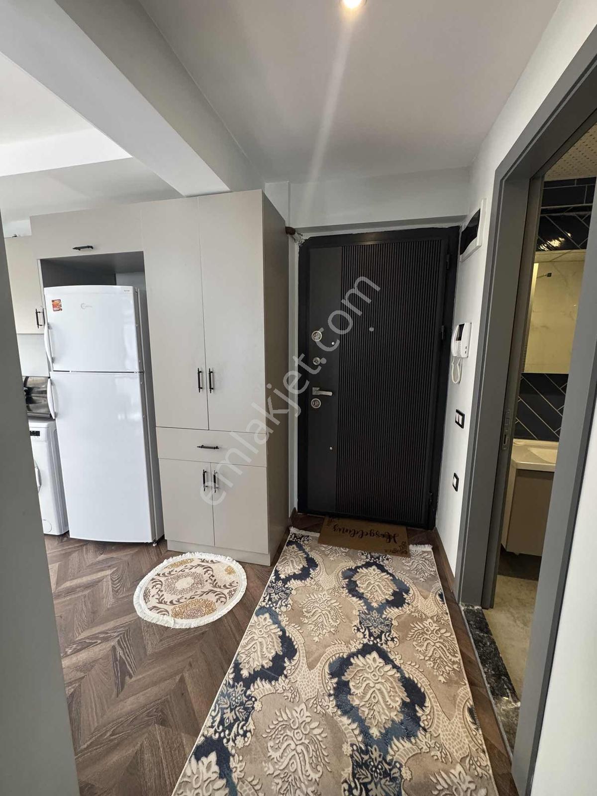 Tramvaya Yakın Geniş Ferah Site İçinde Kiralık 1+1 Eşyalı Daire - Görsel 17
