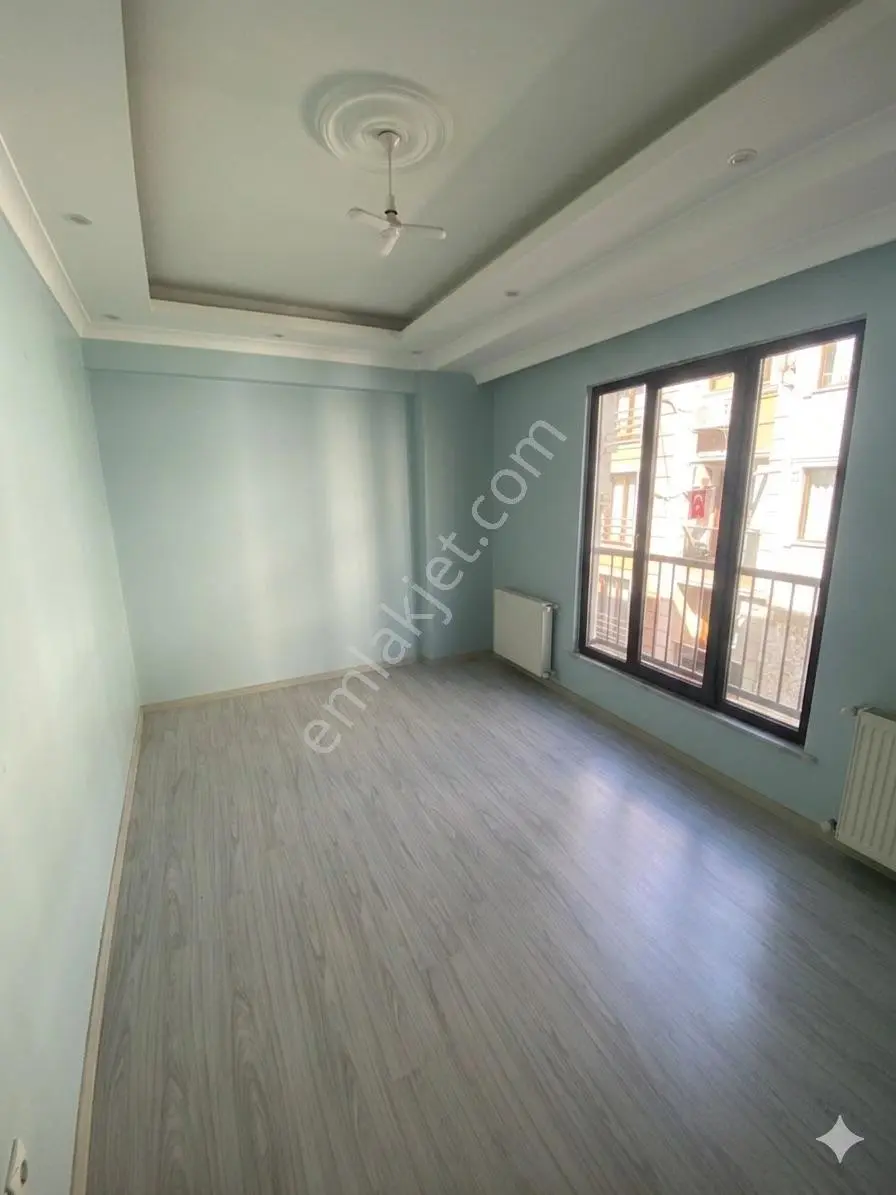 Vatan Mahallesi Yeni Bakımlı 2+1 Kiralık Daire - Görsel 2